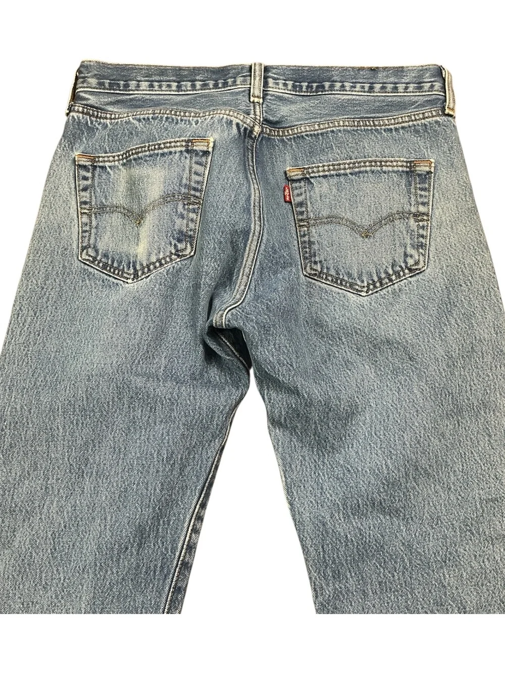 Y2K Levi’s 501 button fly straight leg red tab medium wash jeans 33 x 26